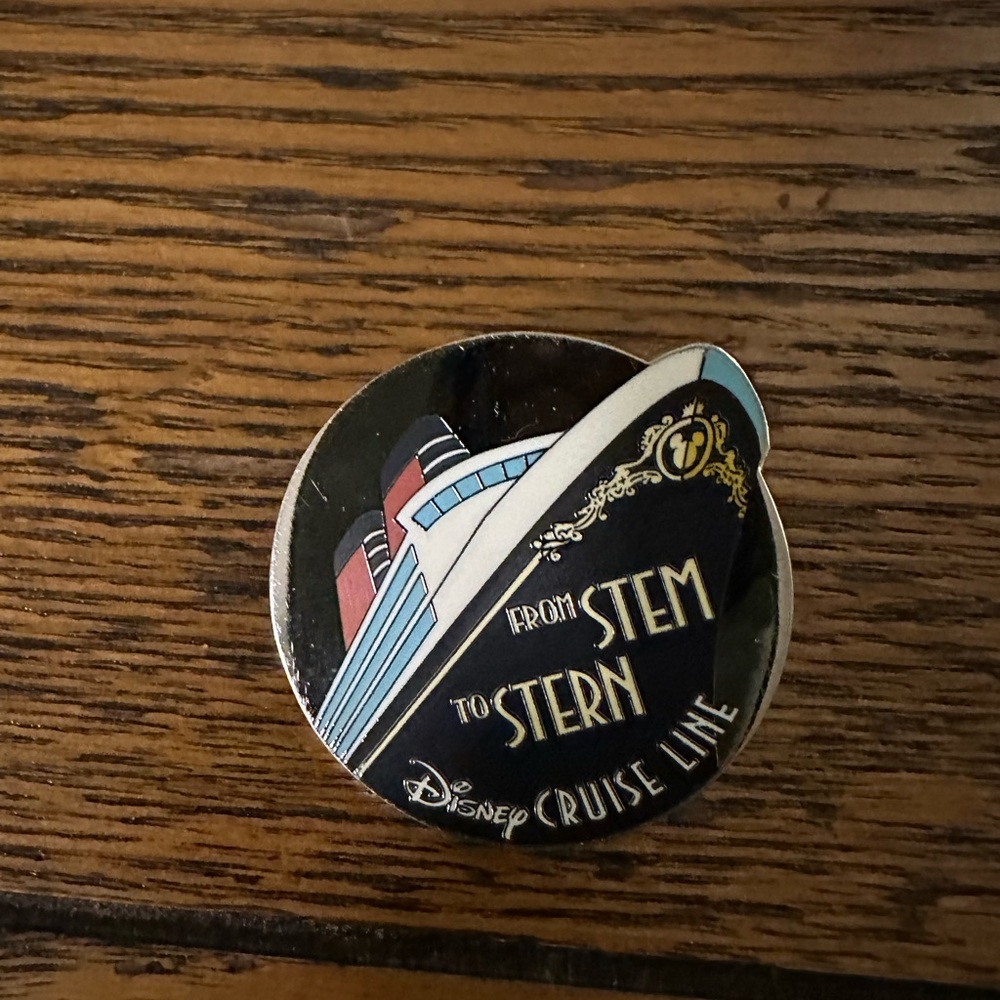 Disney Cruise Line Pin